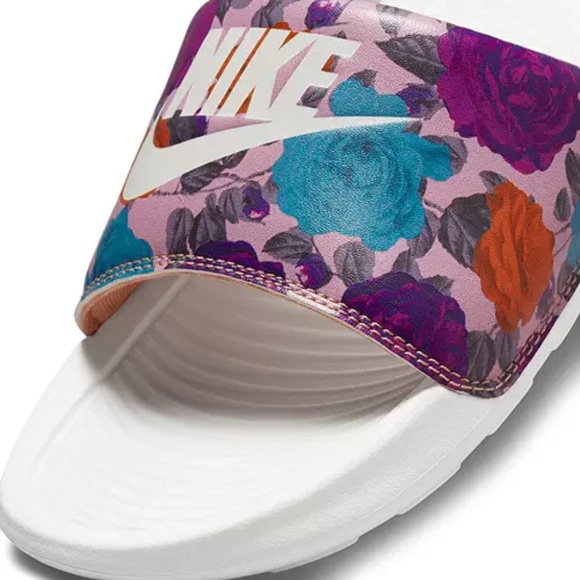 NEW Women's Nike Victori One Logo Print Slipper Slides Sandals Floral 9 - Picture 3 of 12